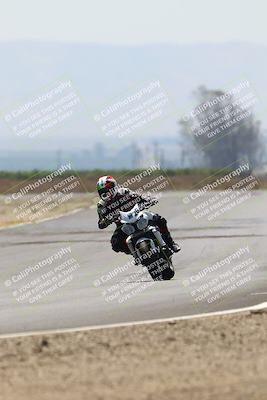 media/Jun-07-2025-TrackDaz (Sat) [[4413525952]]/B Group/220pm (Turn 9)/